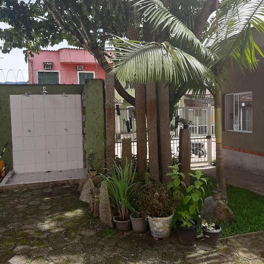 Apto Pertinho Da Praia - Lindo E Equipado! Internet 400Mb E 3 Tvs - Completo! Tv A Cabo Ubatuba Luaran gambar