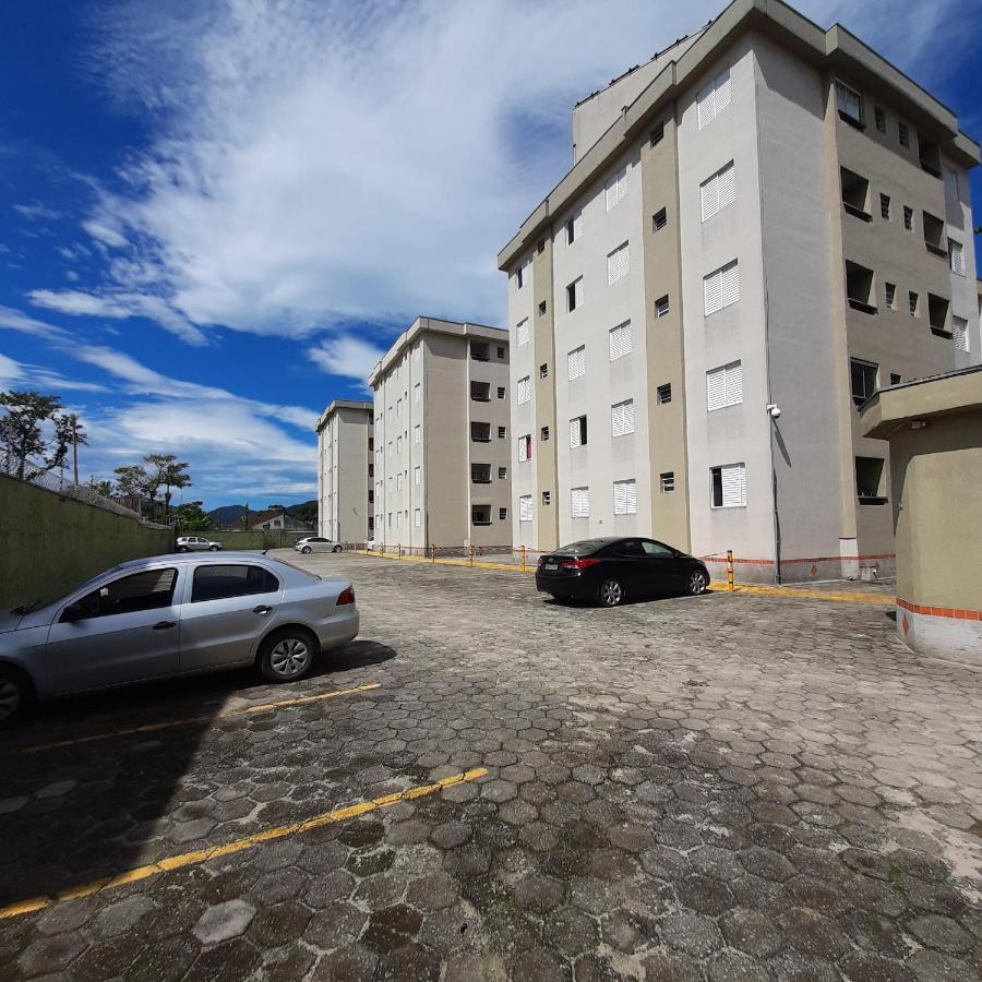 Apto Pertinho Da Praia - Lindo E Equipado! Internet 400Mb E 3 Tvs - Completo! Tv A Cabo Ubatuba Luaran gambar